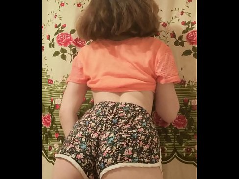 ❤️ Сексуальна молода красуня знімає шорти на камеру Якісний секс на uk.pornsos-com.ru ☑